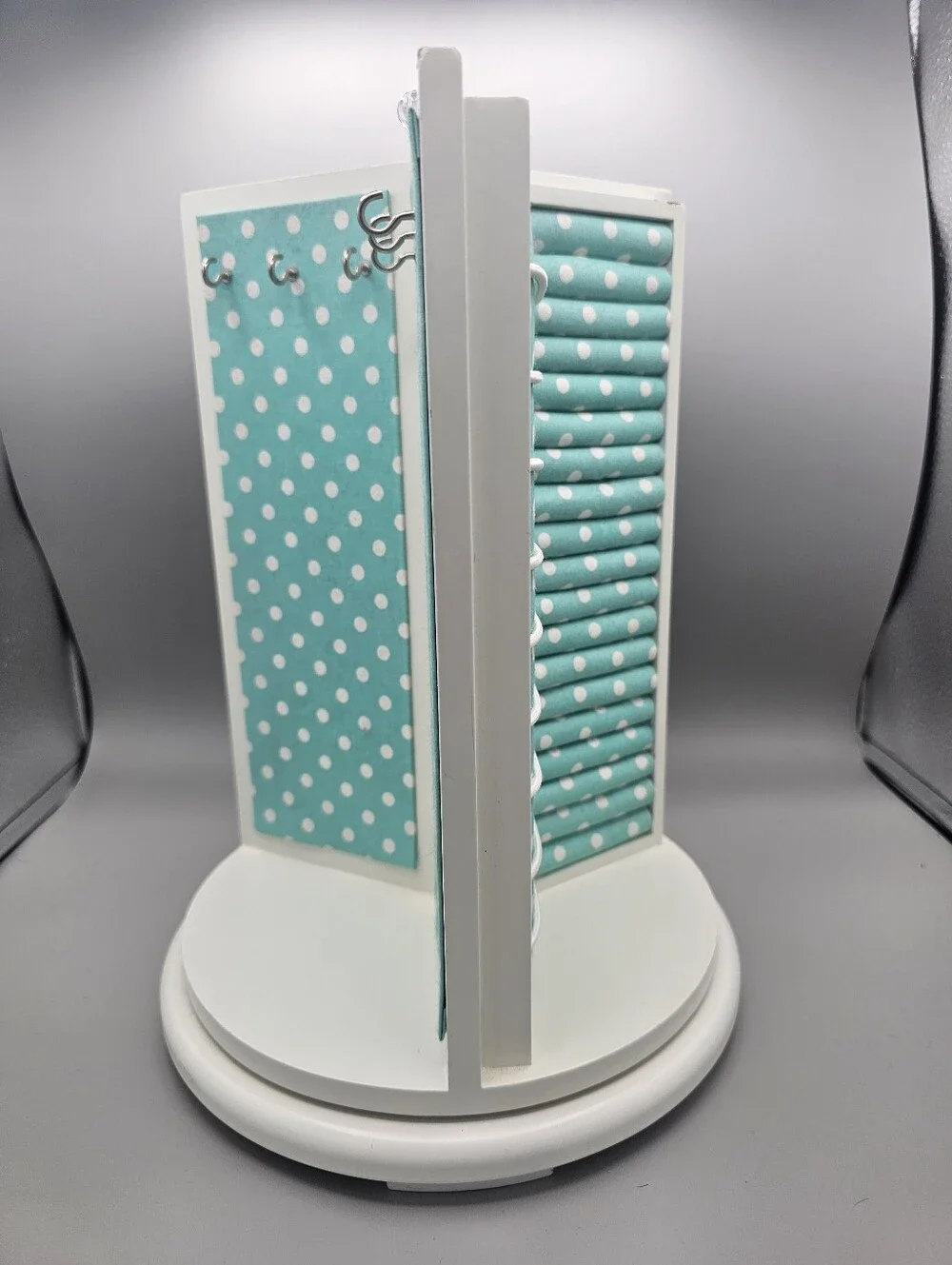 Pottery‎ Barn Teen Rotating 3-sided White Turquoise Polka Dot Jewelry Organizer